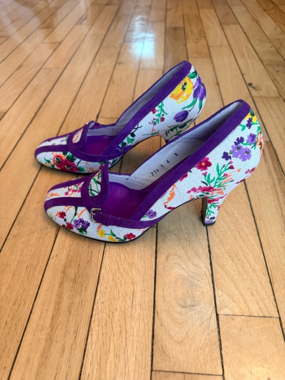 NEW Diego Sanz Purple Floral Pumps - Picture 3 of 5
